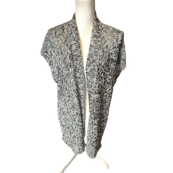 Eileen Fisher Sleeveless Open Knit Linen Blend Cardigan Black White Sz M Beachy - Picture 2 of 8